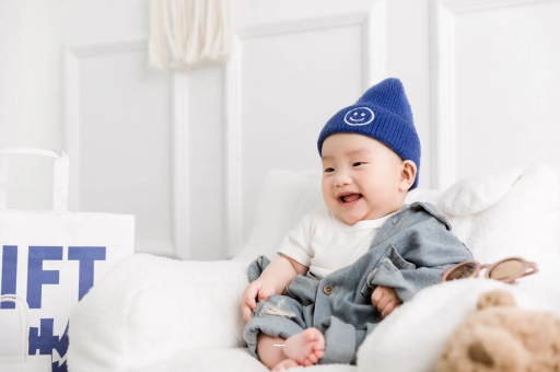 武汉宝宝躺着吃奶有影响吗 武汉宝宝躺着吃奶有影响吗